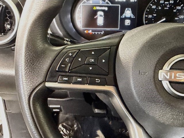 Used 2023 Nissan Kicks SV FWD image 13