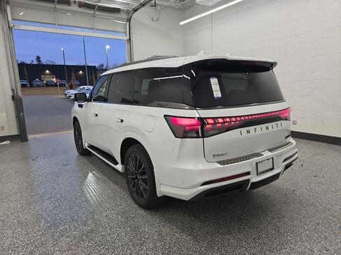 New 2026 INFINITI QX80 Autograph image 3