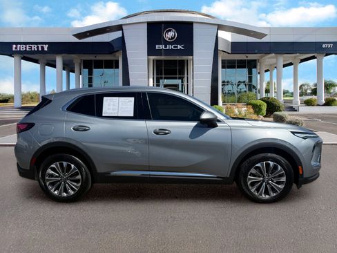 Used 2024 Buick Envision Preferred AWD/4WD image 2