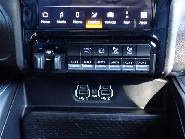 Used 2024 RAM 3500 Laramie w/ Night Edition AWD/4WD image 19