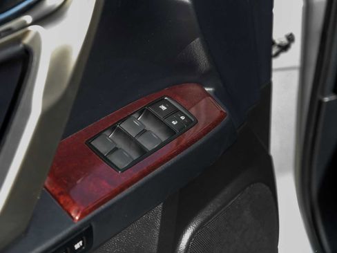 Used 2017 Lexus GX 460 Premium image 44