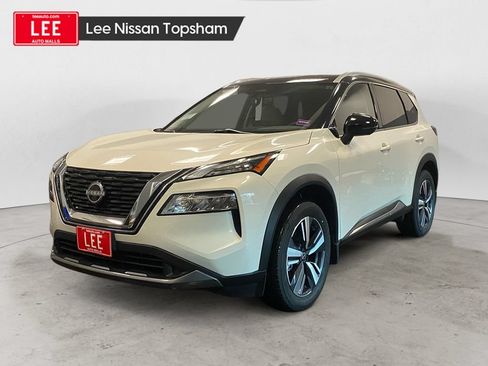 Used 2023 Nissan Rogue SL AWD/4WD image 1