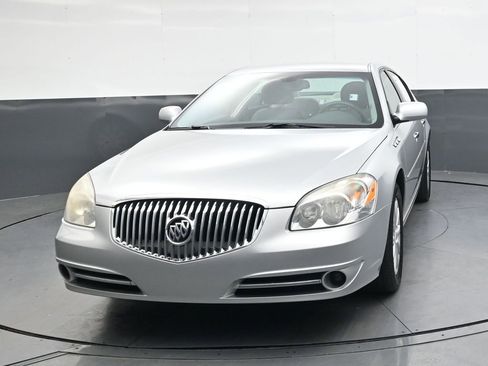 Used 2011 Buick Lucerne CXL w/ Driver Confidence Package image 9