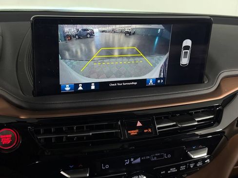 Used 2025 Acura MDX FWD w/ Technology Package image 20