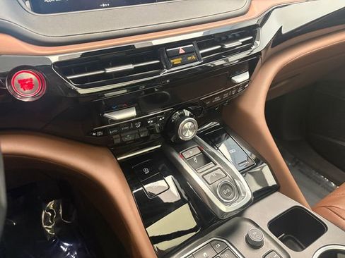 Certified 2023 Acura MDX SH-AWD w/ Technology Package image 19