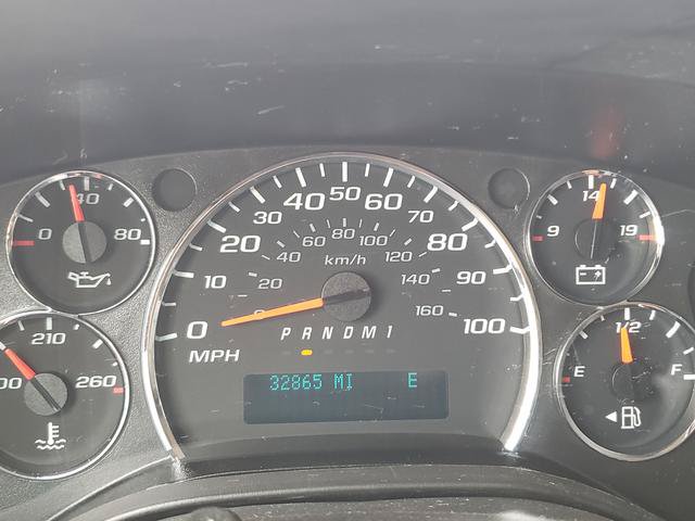 Used 2017 Chevrolet Express 3500 LS RWD image 23