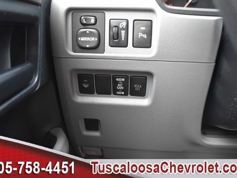 Used 2013 Toyota 4Runner SR5 w/ Convenience Pkg image 39