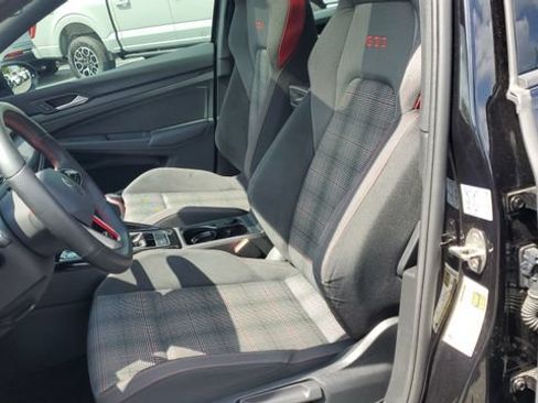 Used 2024 Volkswagen GTI SE FWD image 19