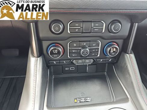 Used 2024 Chevrolet Tahoe RST w/ Luxury Package AWD/4WD image 17