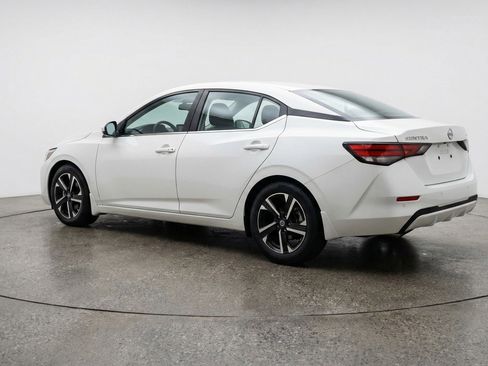 Used 2025 Nissan Sentra SV FWD image 6