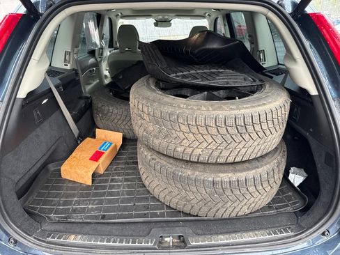 Used 2023 Volvo XC90 B6 Plus AWD/4WD image 59