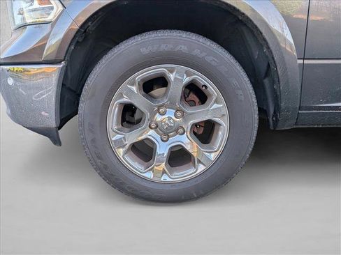 Used 2018 RAM 1500 Laramie w/ Convenience Group image 18