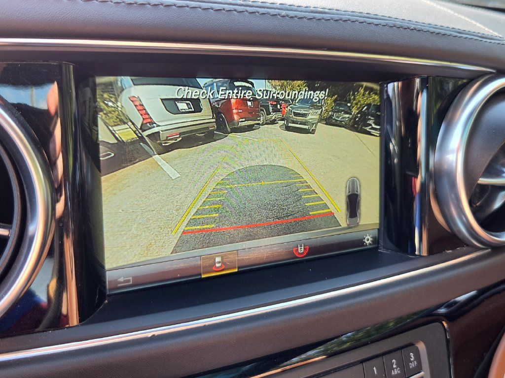 Used 2018 Mercedes-Benz SL 550 image 23