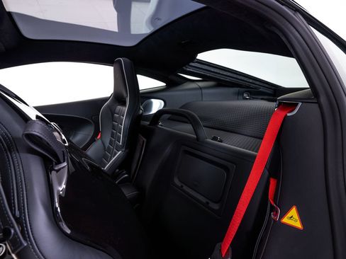 New 2026 McLaren GTS RWD image 22