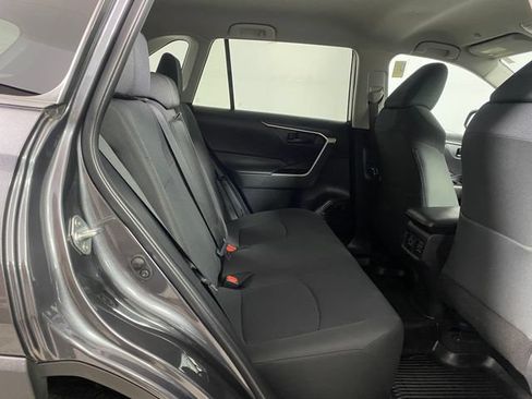 Certified 2023 Toyota RAV4 LE AWD/4WD image 9