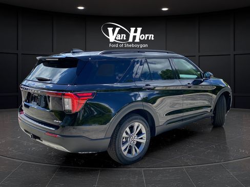 New 2026 Ford Explorer Active w/ Active Comfort Package AWD/4WD image 3
