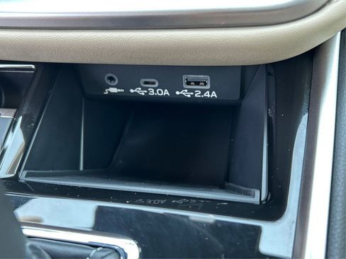 Certified 2025 Subaru Legacy Limited image 43