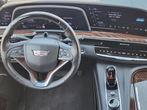 Used 2022 Cadillac Escalade Sport Platinum AWD/4WD image 21