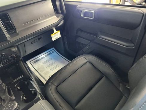 New 2025 Ford Bronco Badlands image 10