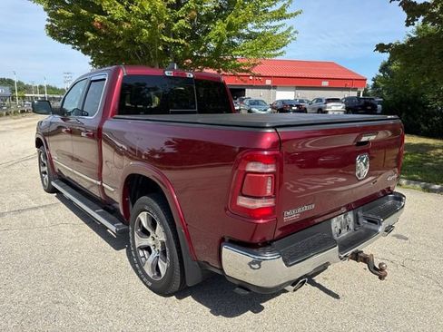 Used 2021 RAM 1500 Laramie AWD/4WD image 3