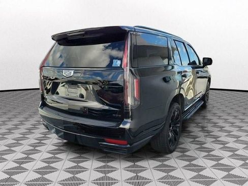 Certified 2021 Cadillac Escalade Sport w/ LPO, ONYX Package image 5