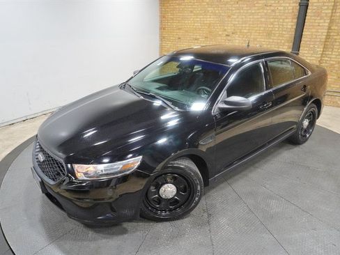 Used 2017 Ford Taurus Police Interceptor AWD image 2
