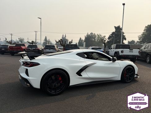 Used 2020 Chevrolet Corvette Stingray Coupe w/ Battery Protection Package RWD image 7