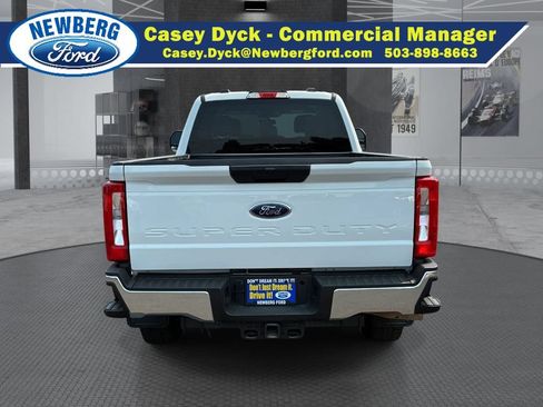 Used 2023 Ford F350 XLT w/ FX4 Off-Road Package AWD/4WD image 6