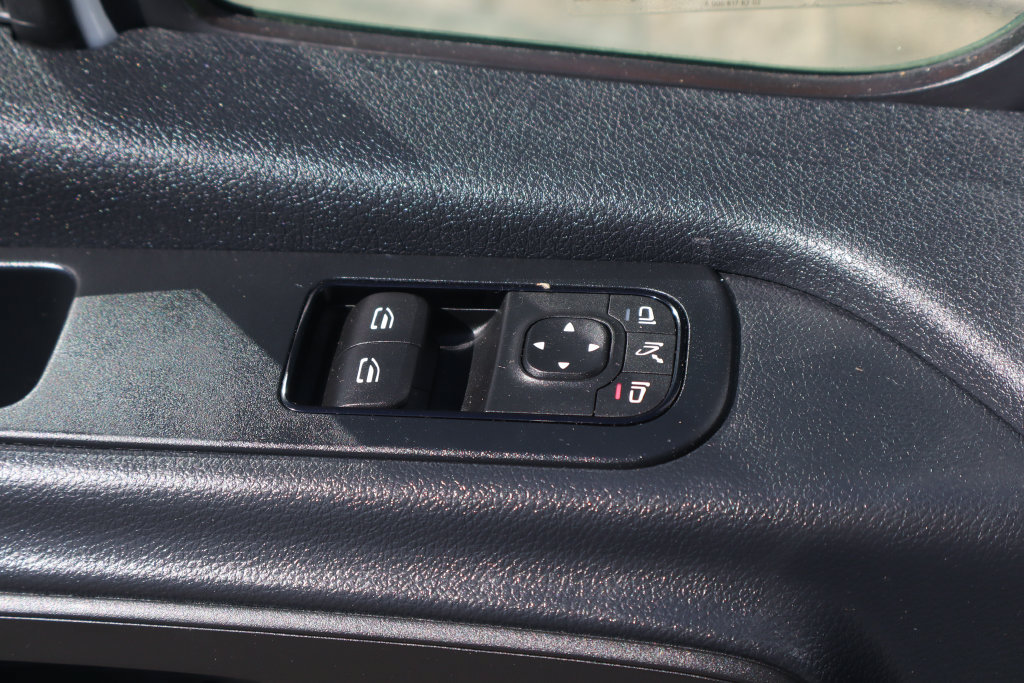 Used 2022 Mercedes-Benz Sprinter 2500 image 20