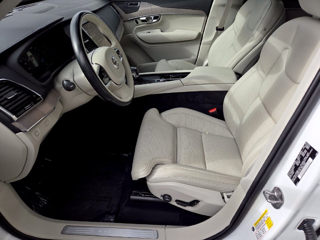 Used 2022 Volvo XC90 T6 Inscription w/ Advanced Package AWD/4WD image 13