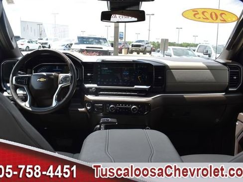 Used 2025 Chevrolet Silverado 1500 LTZ AWD/4WD image 3