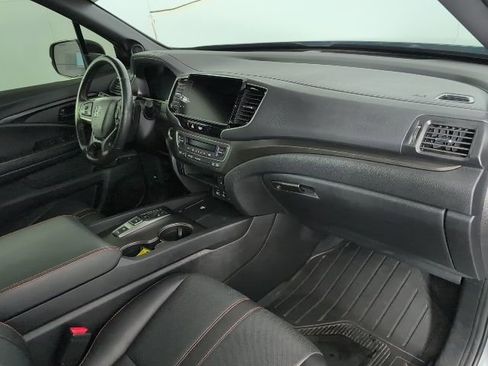 Used 2024 Honda Ridgeline TrailSport image 12