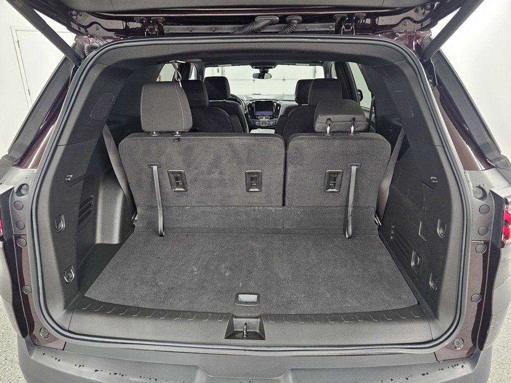 Used 2023 Chevrolet Traverse LT AWD/4WD image 26