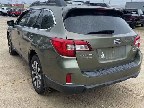 Used 2017 Subaru Outback 2.5i Limited AWD/4WD image 5
