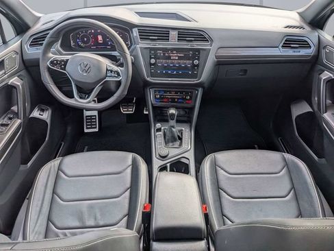 Used 2022 Volkswagen Tiguan SEL R-Line AWD/4WD image 16