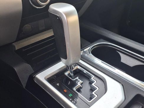Used 2019 Toyota Tundra Limited image 7