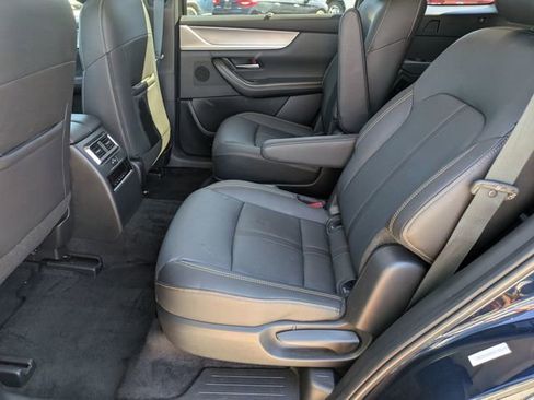 Used 2024 MAZDA CX-90 3.3 Turbo w/ Preferred Plus AWD/4WD image 24