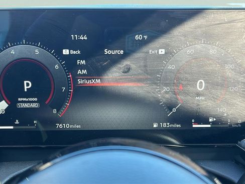 Used 2025 Nissan Kicks SR image 12