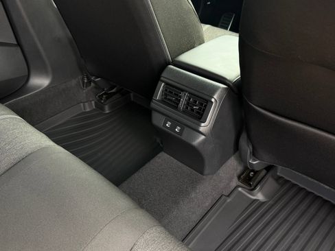 Used 2025 Honda Accord Sport image 27