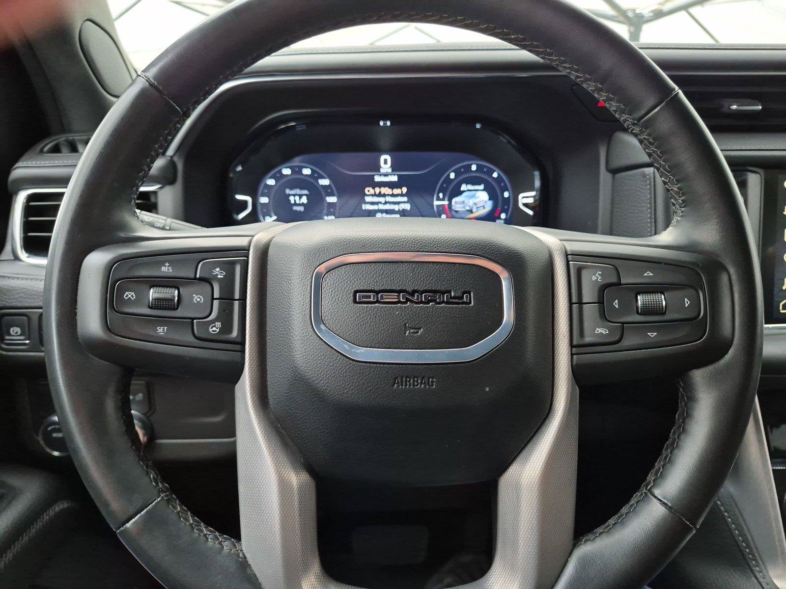 Used 2024 GMC Yukon Denali RWD image 14