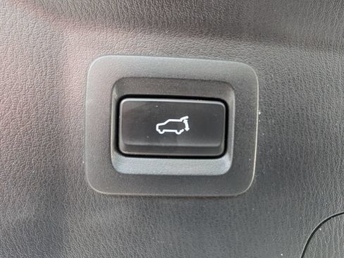 Used 2023 MAZDA CX-9 Touring AWD/4WD image 13
