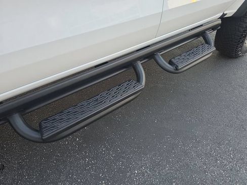 Certified 2024 Chevrolet Colorado ZR2 w/ ZR2 Convenience Package III AWD/4WD image 32