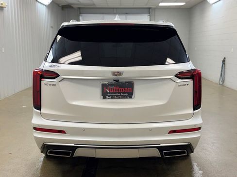 Used 2024 Cadillac XT6 Luxury w/ LPO, Floor Liner Package FWD image 6