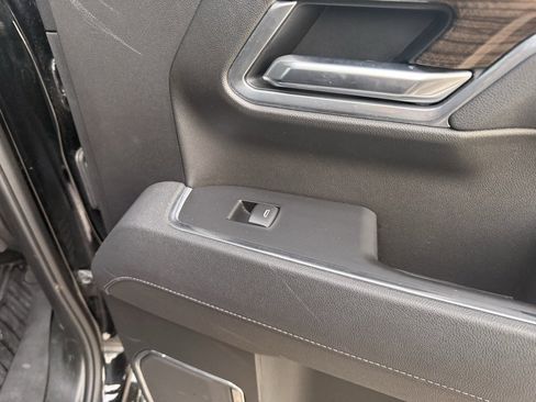 Used 2025 Chevrolet Silverado 1500 LT image 47