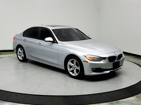 Used 2014 BMW 320i Sedan image 3