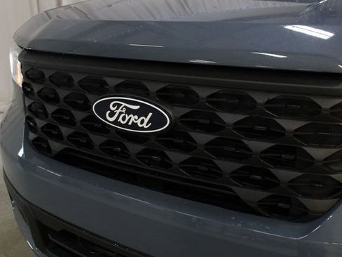New 2026 Ford Maverick XLT w/ XLT Luxury Package AWD/4WD image 31