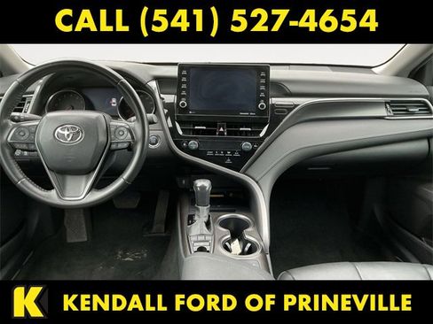 Used 2023 Toyota Camry XSE image 10