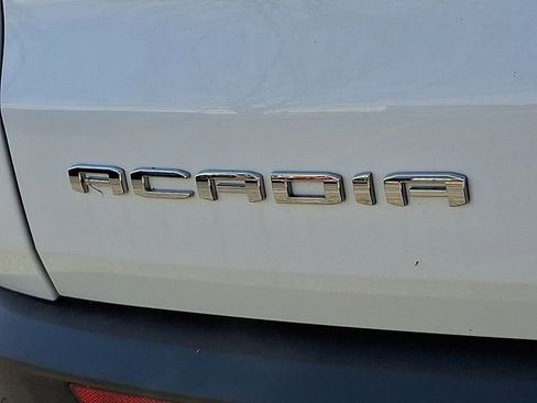 Certified 2024 GMC Acadia Elevation image 31