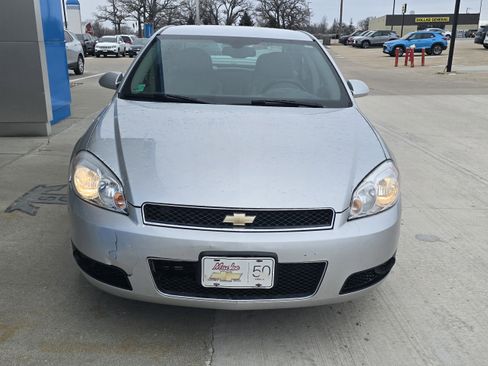 Used 2013 Chevrolet Impala LTZ image 2