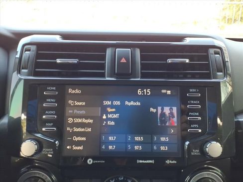 Used 2021 Toyota 4Runner TRD Off-Road AWD/4WD image 25